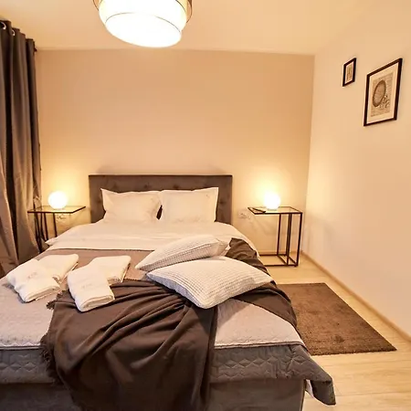 Avram Iancu * Brașov