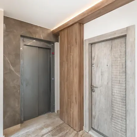Avram Iancu Apartment *