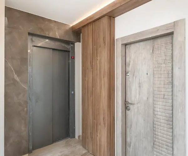 Avram Iancu Apartment *